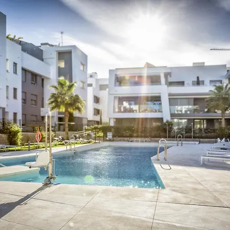 Vivi Homes - Sol Garden Pool, Terrace & Golf