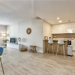 Vivi Homes - Sol Garden Pool, Terrace & Golf