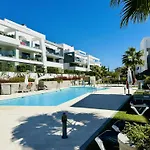 Vivi Homes - Sol Garden Pool, Terrace & Golf