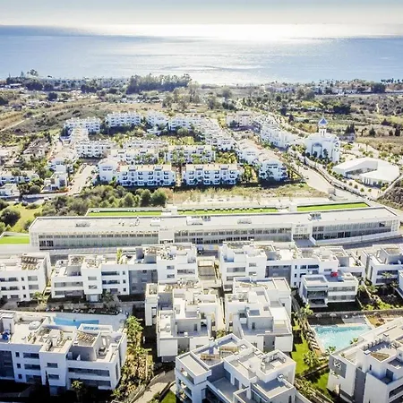 Daire Vivi Homes - Sol Garden Pool, Terrace & Golf *
