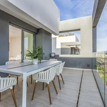 Vivi Homes - Sol Garden Pool, Terrace & Golf דירה אסטפונה
